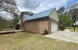 107 Oakmont Drive, Clinton, NC 28328