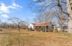 4528 Hunting Creek Church Road, Hamptonville, NC 27020