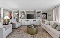 121 W 48th Street, Kansas City, MO 64112