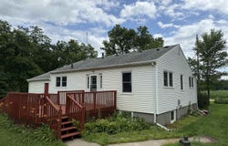 28785 280th Street, Shell Rock, IA 50670