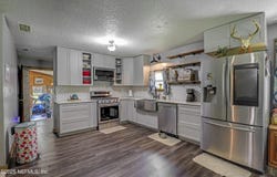 5616 CHERRYTREE Avenue, Macclenny, FL 32063