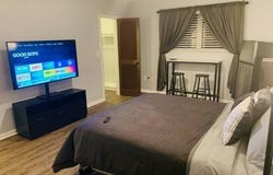 1821 NW 113th Ave, Pembroke Pines, FL 33026