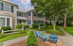 15 Pleasant Street, Harwich Port, MA 02646