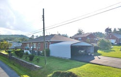 106 WILLOWTREE ST, PRINCETON, WV 24740