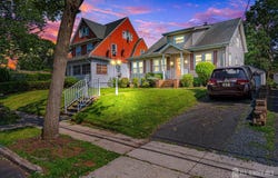 305 Penfield Place, Dunellen, NJ 08812