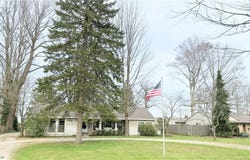 8193 Forest Lane, Mentor, OH 44060