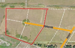 2 Springer ST, Cathlamet, WA 98612