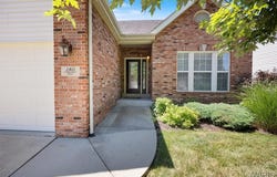 2412 Fourlakes Drive, Belleville, IL 62220