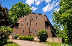 185 Knapps Highway, Fairfield, CT 06825