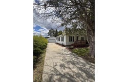 190 E Spruce Street, Harrison, MI 48625