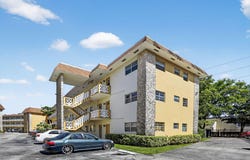 5111 W Oakland Park Boulevard, Lauderdale Lakes, FL 33313