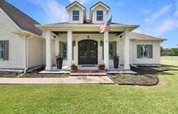 9040 Liston Cutoff, Orange, TX 77630