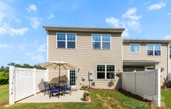 2792 Sawbridge Lane, Gastonia, NC 28056