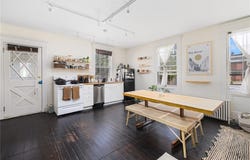 27 Franklin Street, Newport, RI 02840
