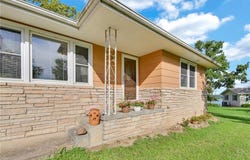 12579 Crestview Drive, Warsaw, MO 65355