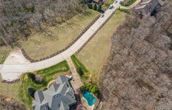 375 Merlot Lane, St Albans, MO 63073
