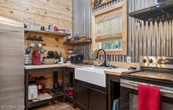 1780 Wolfhaven Rd, Spencer, TN 38585