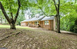 1290 Shadowlawn, Conyers, GA 30012