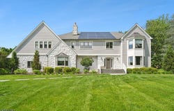 8 Olde Greenhouse Ln, Madison Boro, NJ 07940-2749