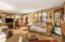 592 Chelsea Road, Newark, OH 43055