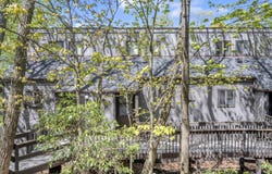 130 Cross Country Lane, Tannersville, PA 18372