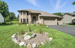 4049 Deerwood Trail, Eagan, MN 55122