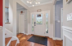 88 Powell Place, Farmingdale, NY 11735