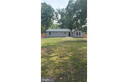 140 E 9TH Avenue, PINE HILL, NJ 08021