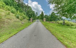 154 Highway 143, Roan Mountain, TN 37687
