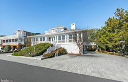 19 PALMER Avenue, REHOBOTH BEACH, DE 19971
