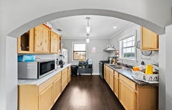 165 S Trent Rd, Kerrville, TX 78028
