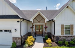 320 Briar Hill Drive, Whiteland, IN 46184