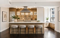400 E Ohio Street, Chicago, IL 60611