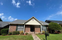 1712 Sunset, Magnolia, AR 71753