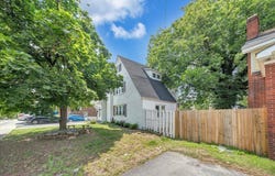 2918 10th ST NW, Roanoke, VA 24012