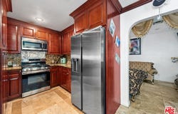 5210 Etiwanda Ave, Tarzana, CA 91356