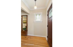 7248 N Hamilton Avenue, Chicago, IL 60645