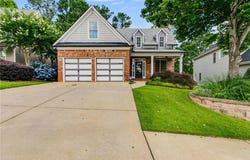 81 Richmond Way, Villa Rica, GA 30180