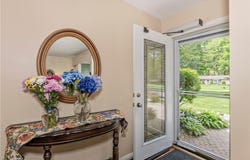 5899 S Shandle Boulevard, Mentor, OH 44060