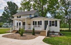 8974 M-140, Berrien Center, MI 49102