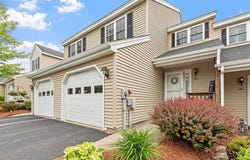 143 Bridle Cross Rd, Fitchburg, MA 01420