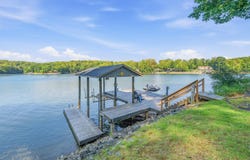 860 Long Island Dr, Moneta, VA 24121