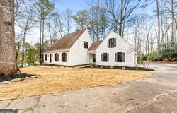 671 Ginger Cake, Fayetteville, GA 30214