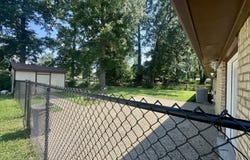 8215 Afterglow Dr, Louisville, KY 40214