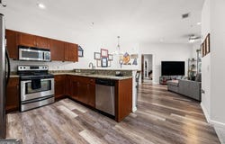 870 Mayson Turner, Atlanta, GA 30314