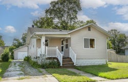 847 Colfax Avenue, Benton Harbor, MI 49022