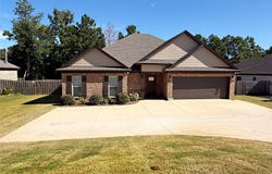 347 Tallahatchie Drive, Wetumpka, AL 36093