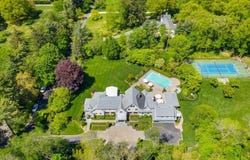 15 Banbury Lane, Lloyd Harbor, NY 11743
