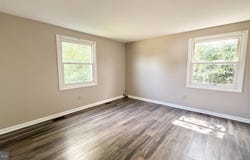 16 PERENNIAL LANE, WILLINGBORO, NJ 08046