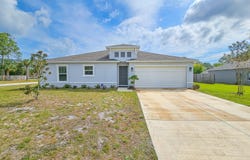 1 SERVICE TREE PLACE, PALM COAST, FL 32164
